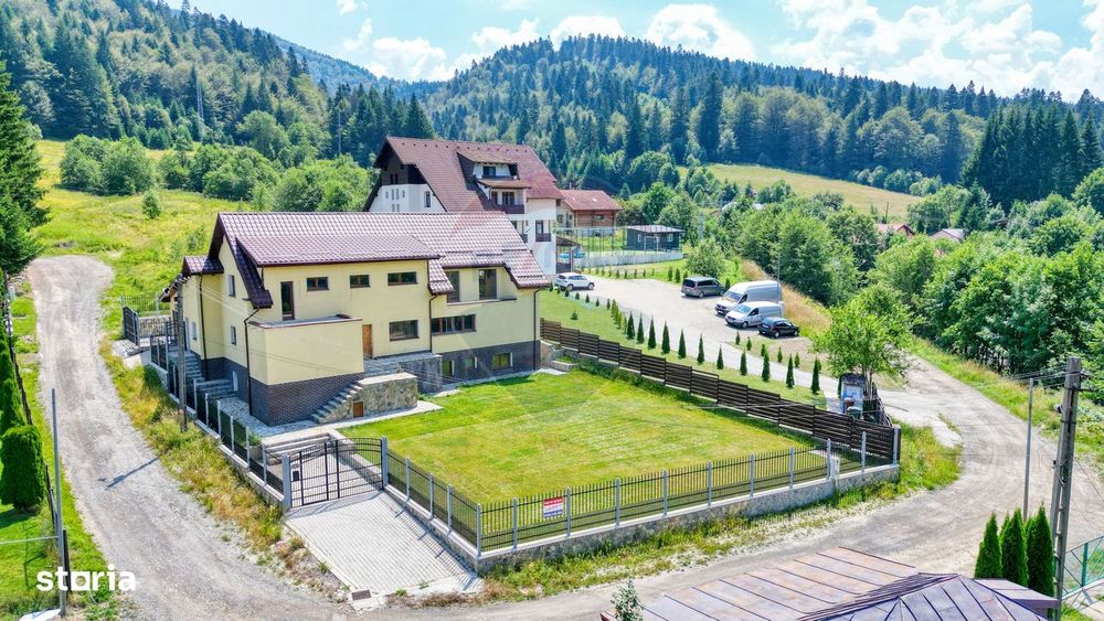 Casă / Vilă cu 6 camere de vânzare în Predeal