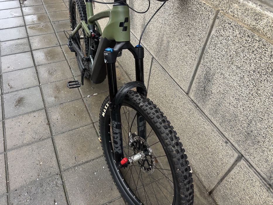 Електрически карбонов велосипед Cube Stereo TM 27.5 цола