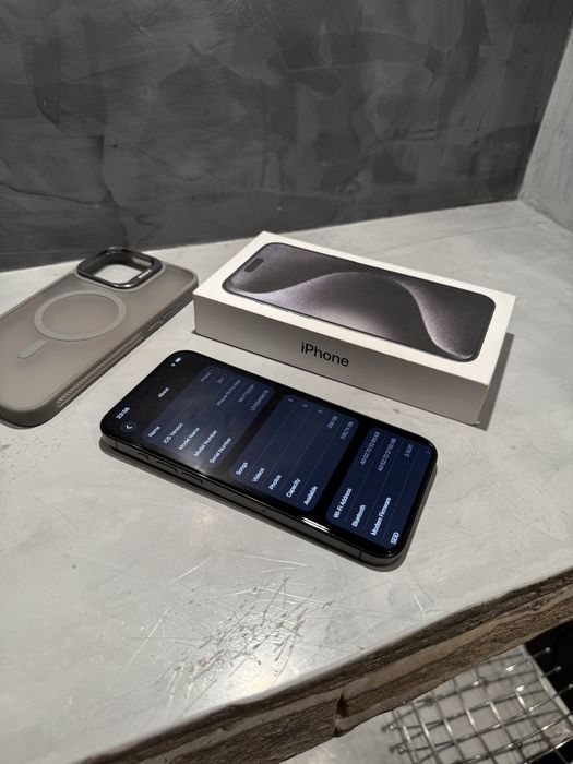 КАТО ЧИСТО НОВ Iphone 15 Pro Max Black Titanium 256 GB