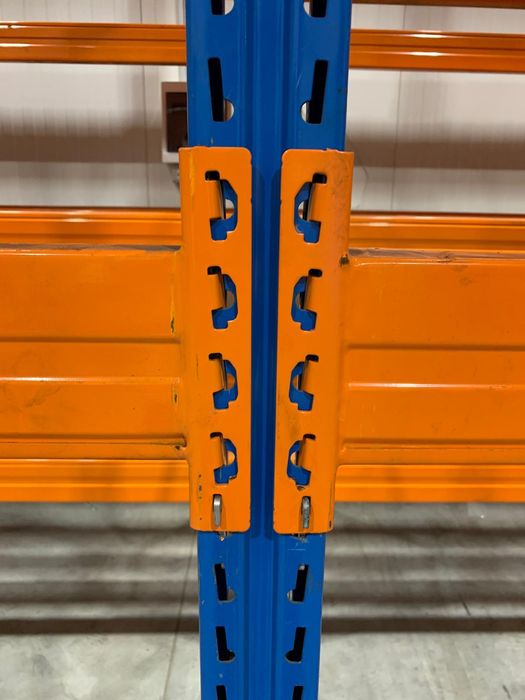 Rafturi metalice depozitare paleti