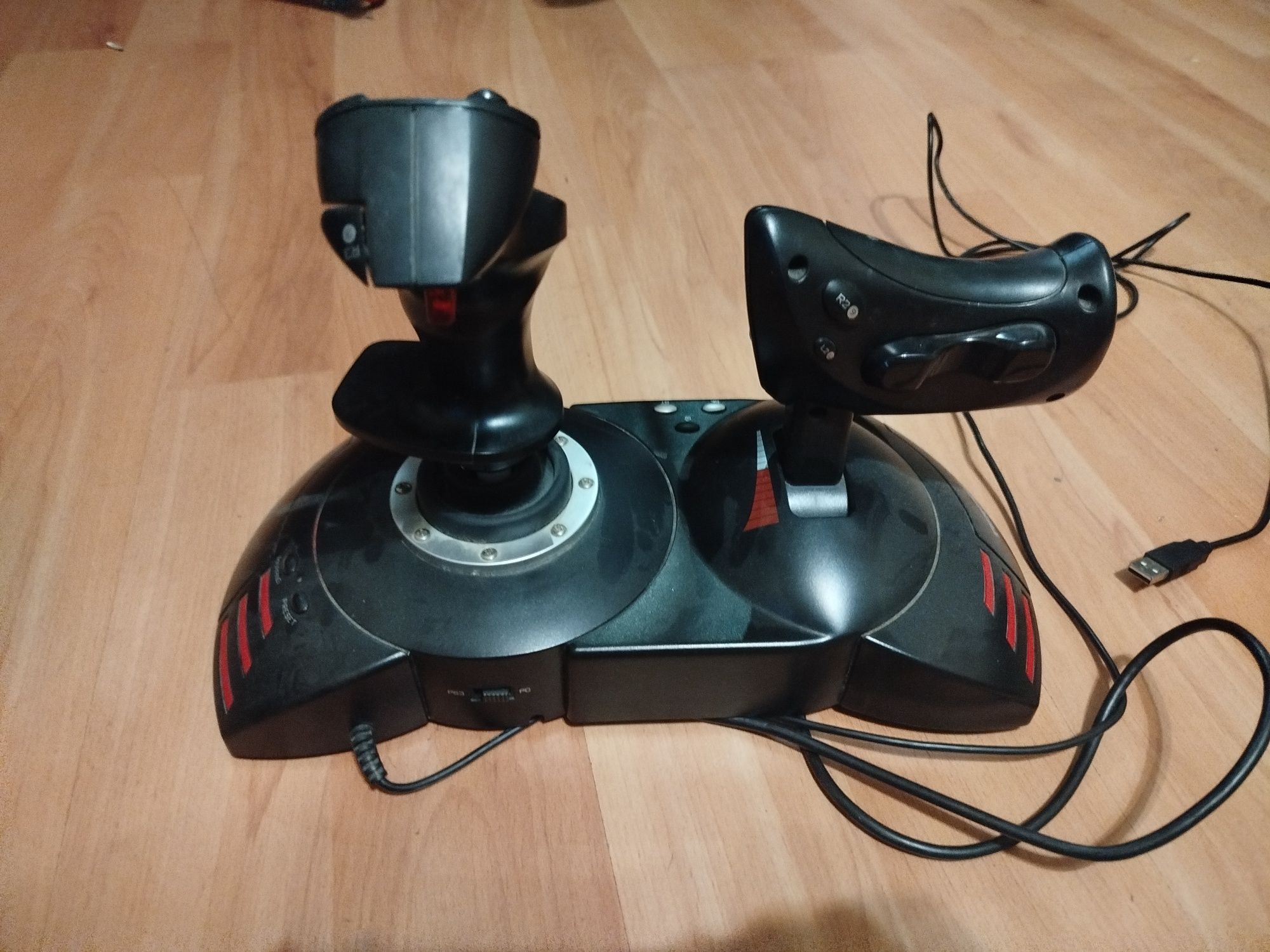 Контролер за управление на самолет на PS3 и pc