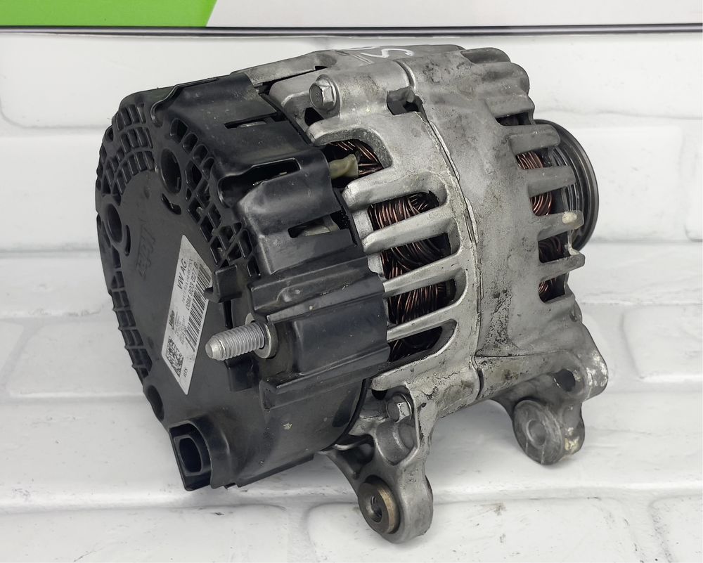 Генератор Алтернатор AUDI 3.0TFSI 06M903027B