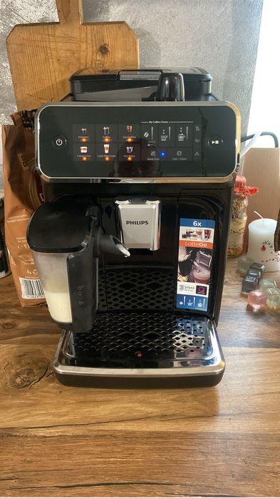 Vand expresor de cafea phillips latte go seria 3300