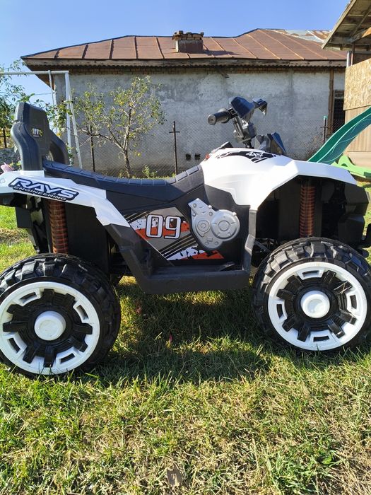 ATV electric pentru copii 4x4