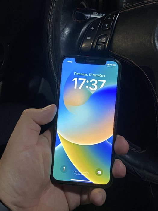 Продам IPHONE X 64gb