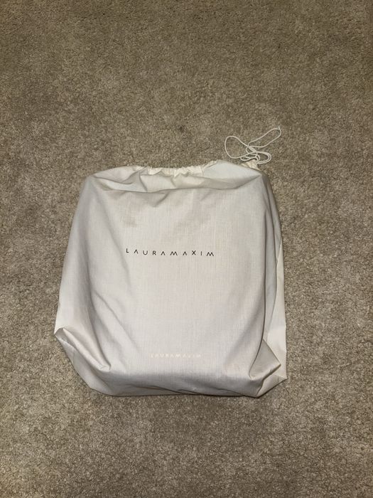 Laura Maxim lotus maxi mocha mousse