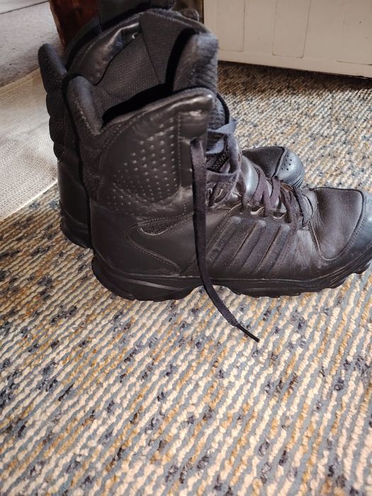 Adidas мъжки ботуши