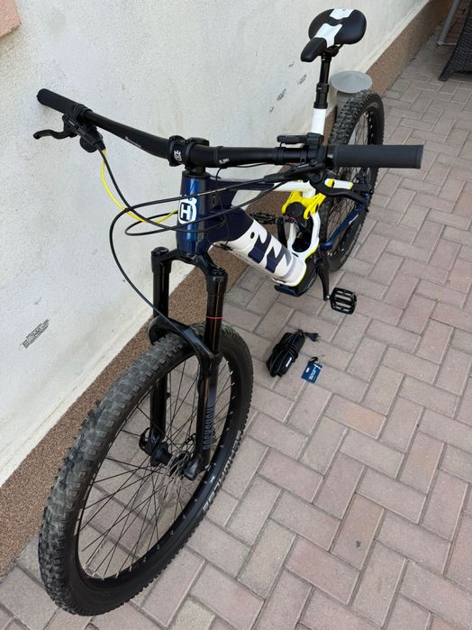 Bicicleta electrica hUsqvarna mc5 full shimano ep8 mullet
