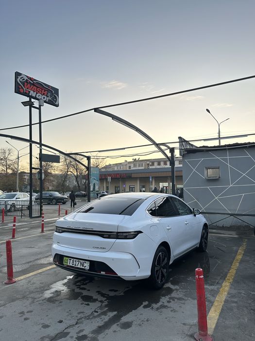 Byd Chazor DM-I 2-pazitsiya