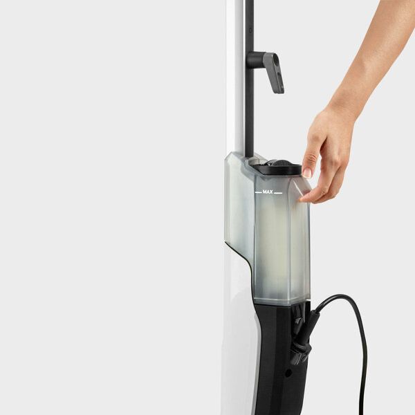 Паровая швабра Karcher SC2 с объемом бака 400мл и мощностью 1600Вт
