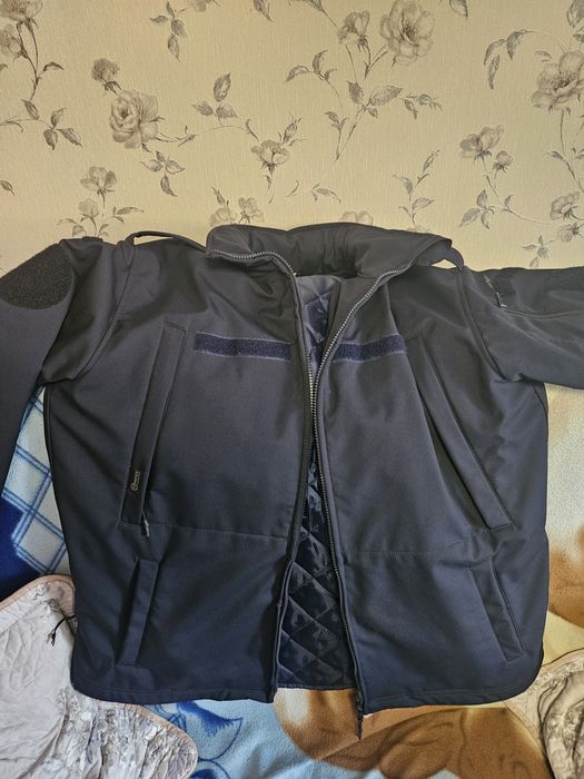 Greacă softshell nouă mărimea 54