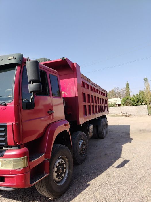 Самосвал sinotruk камаз 40 тонна юк кетади