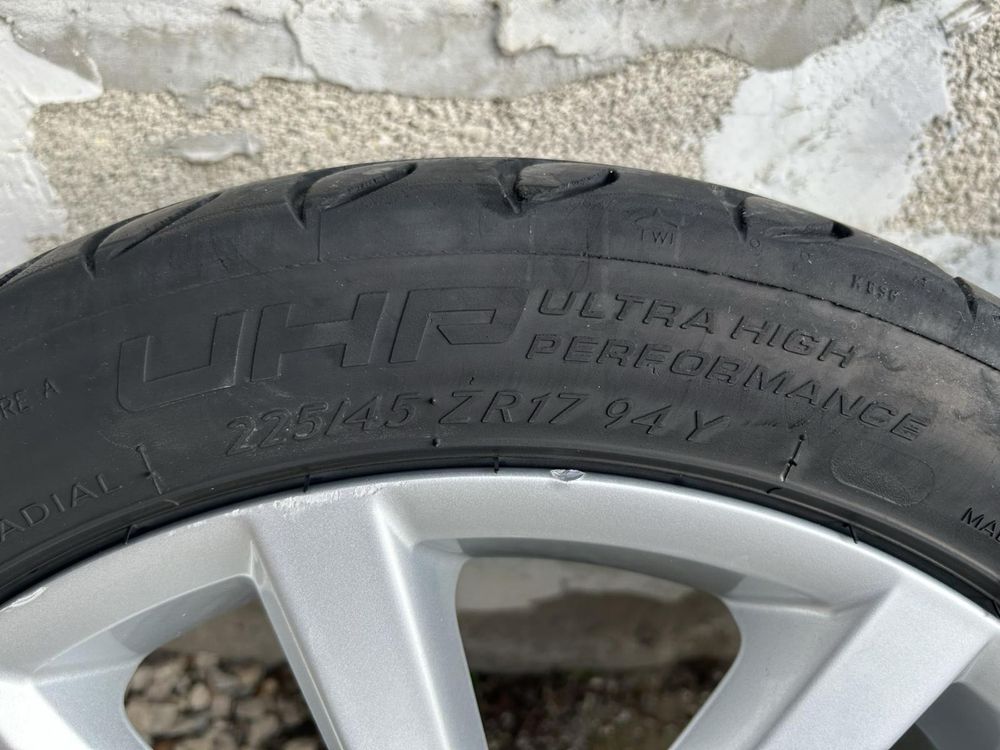 Джанти с гуми за vw 225/45/17