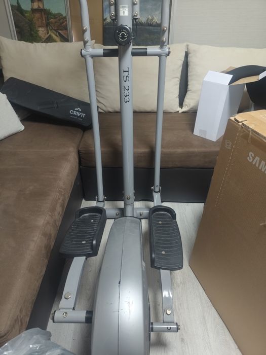 Крос тренажор  .