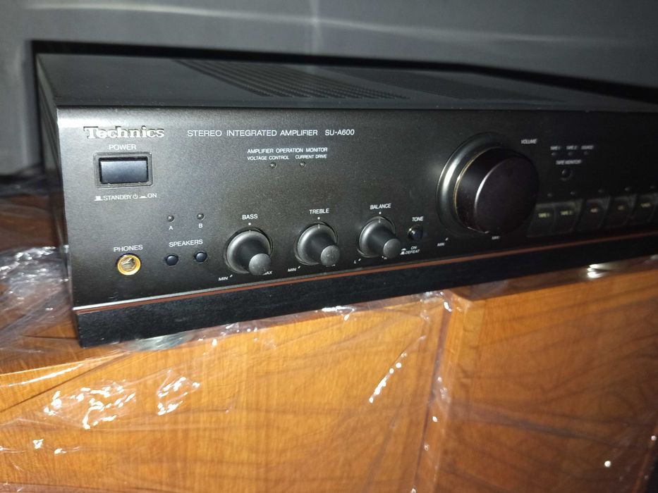 Стерео усилвател Technics SU-A600