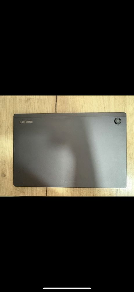 Galaxy Tab 8 satiladi srochno !!!