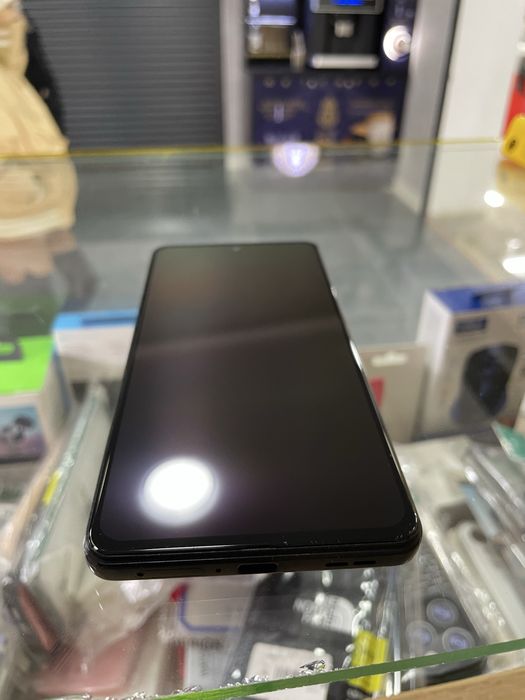 поко ф4 256 гб.