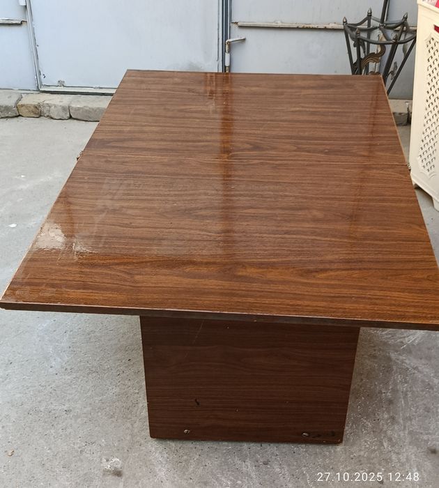 Столик раздвижной