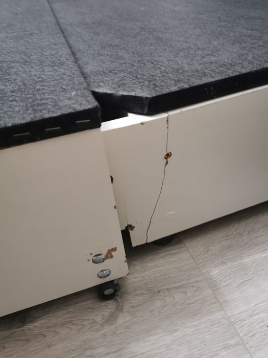 Fotoliu Pat Extensibil Ca NOU Frumos Modern Gri deschis Cu Lada Haine