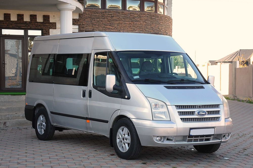 FORD Transit Maxi 8+1 locuri 2012 2.2TDCi 140CP E5 6 trepte AC Webasto