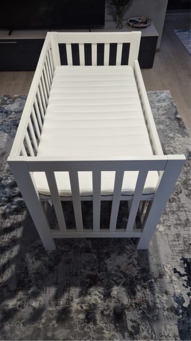 Patut bebe 60x120 cu saltea spuma 10 Cm NOI