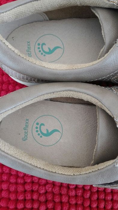 Pantofi noi Footflexx nr 38