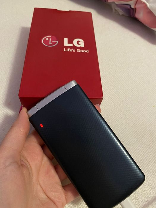 LG Smart Folder NOU! Luat din Korea si folosit doar 2 zile