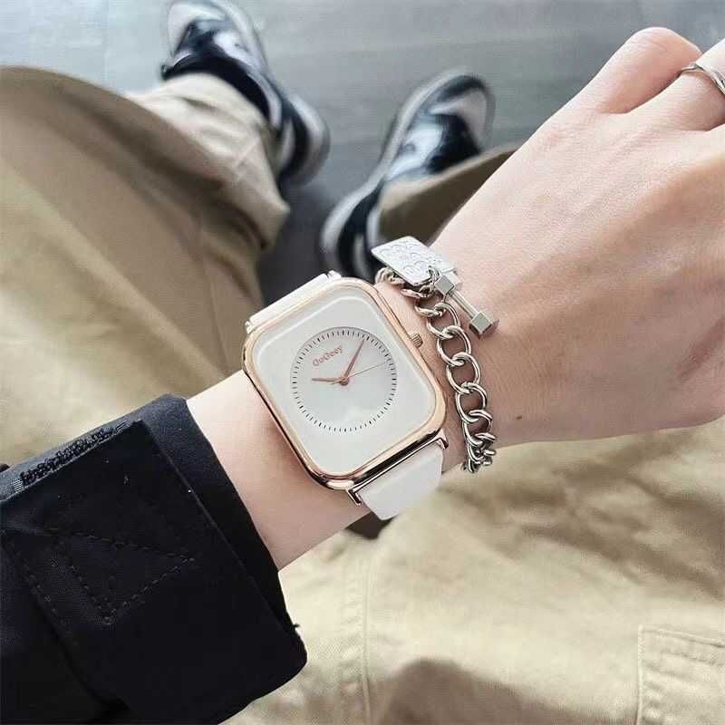 soat watch  часы