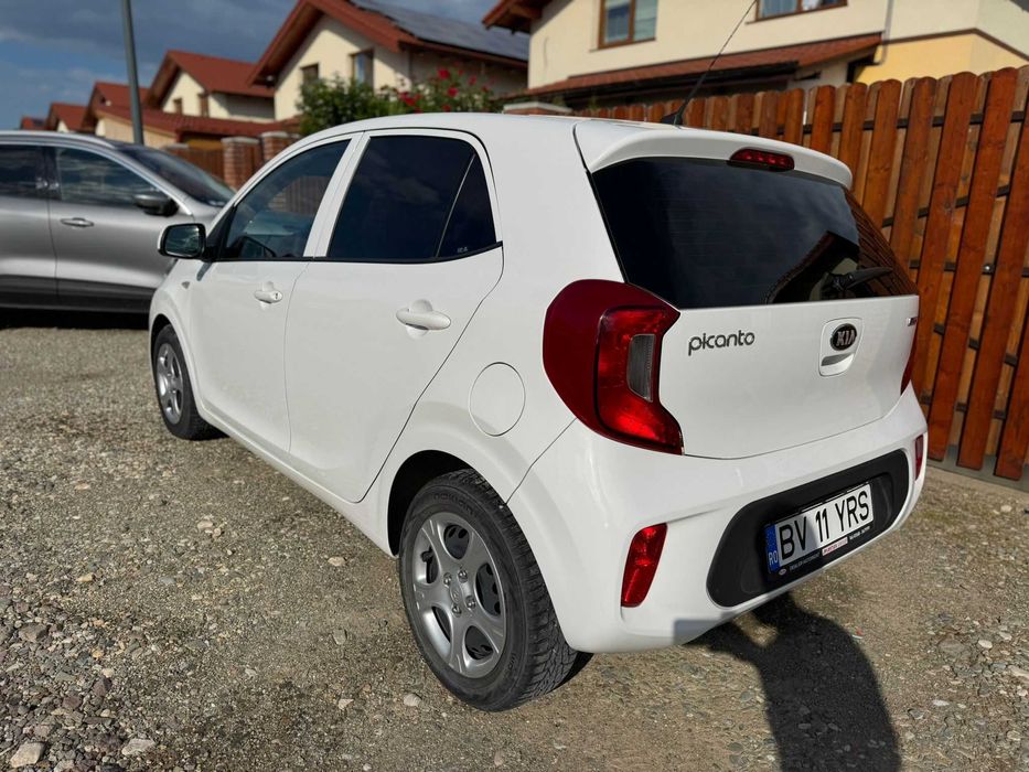 Kia impecabilă, doar 20.000 km, consum 5%, reprezentanță