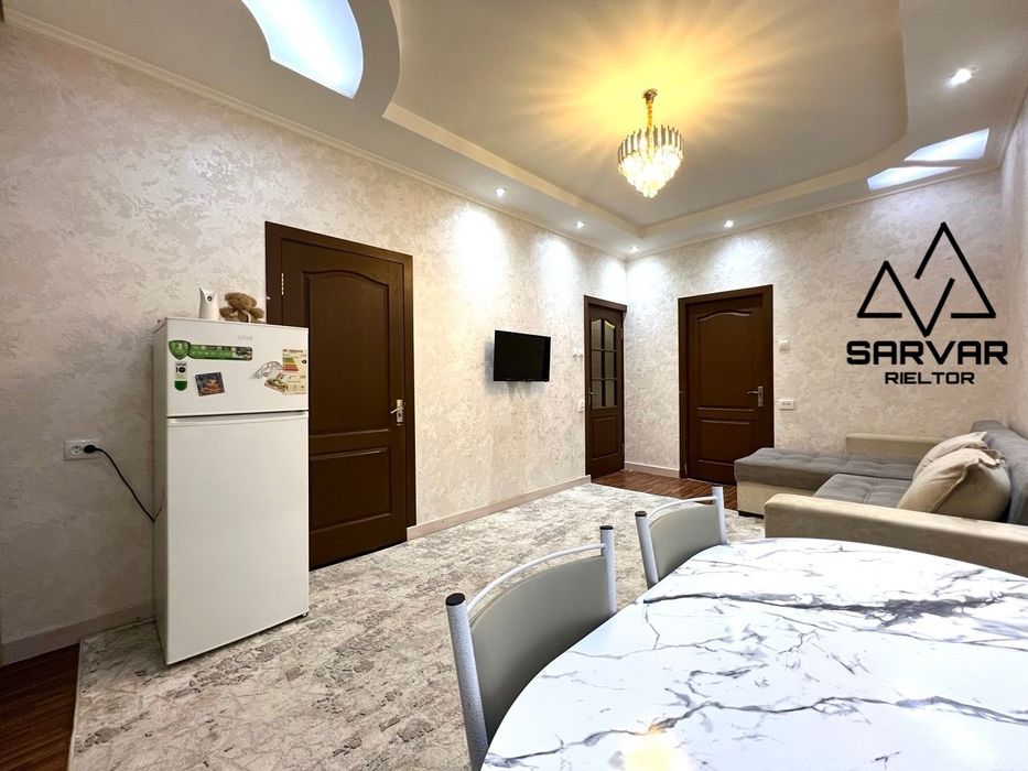 Продам 2/1/4 Ялангач Ширин базарчик