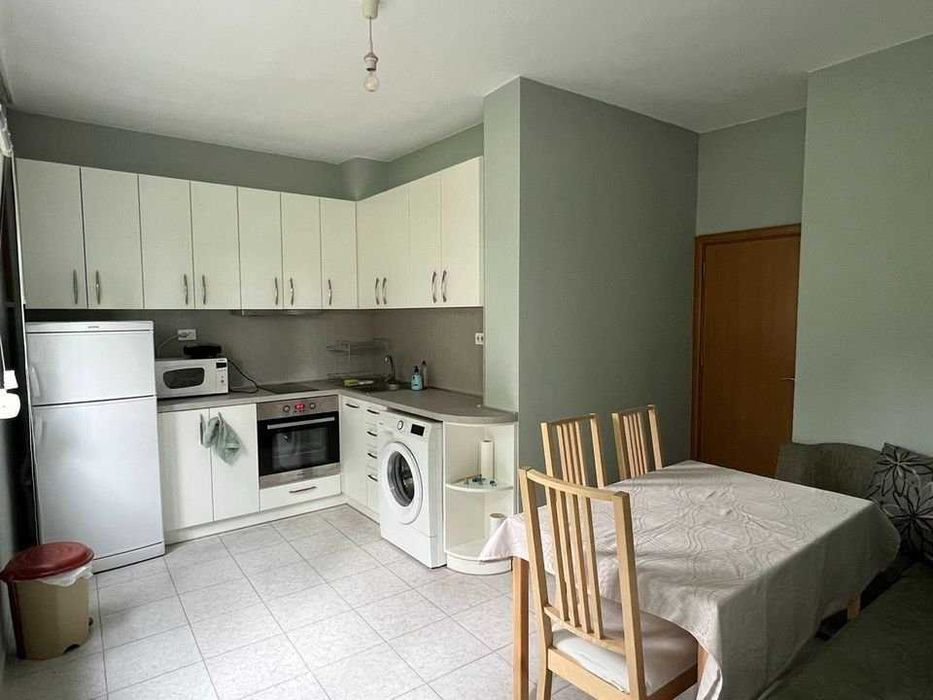 Дава се под наем Двустаен апартамент в София, Надежда 2 - 65 кв.м за 375 € - Снимка #2