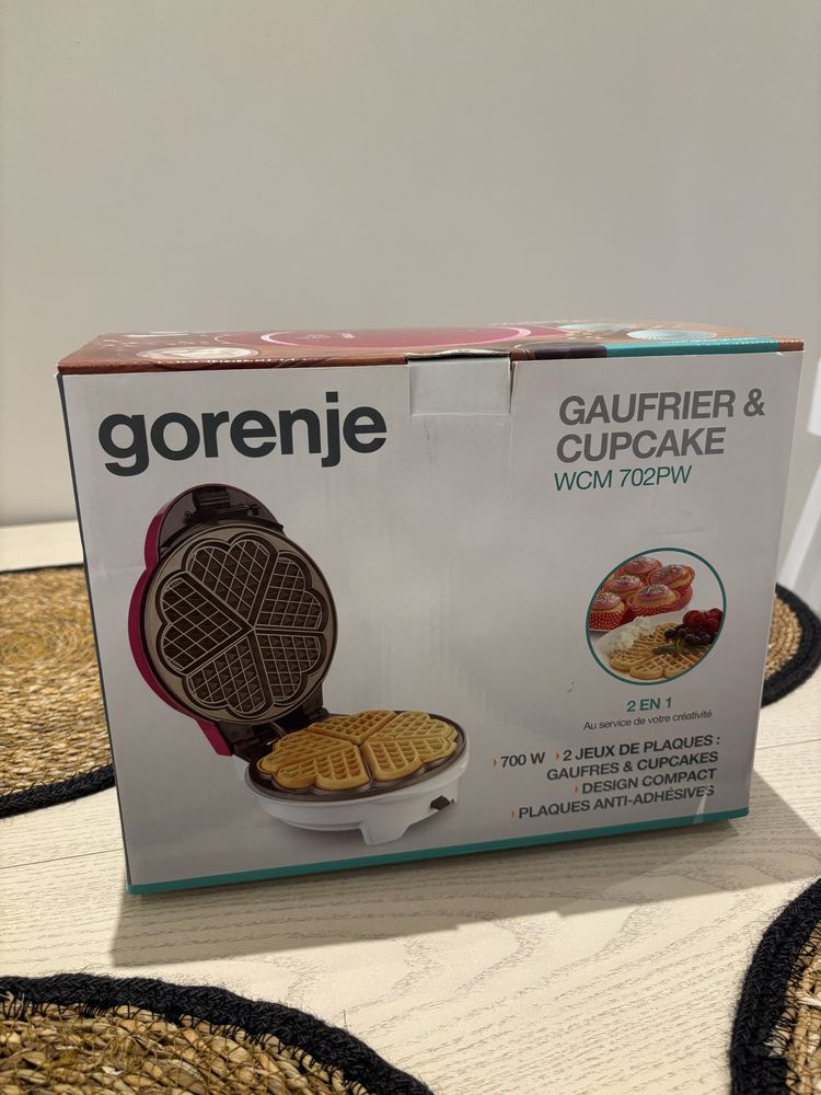 Бутербродница , Вафельница Gorenje