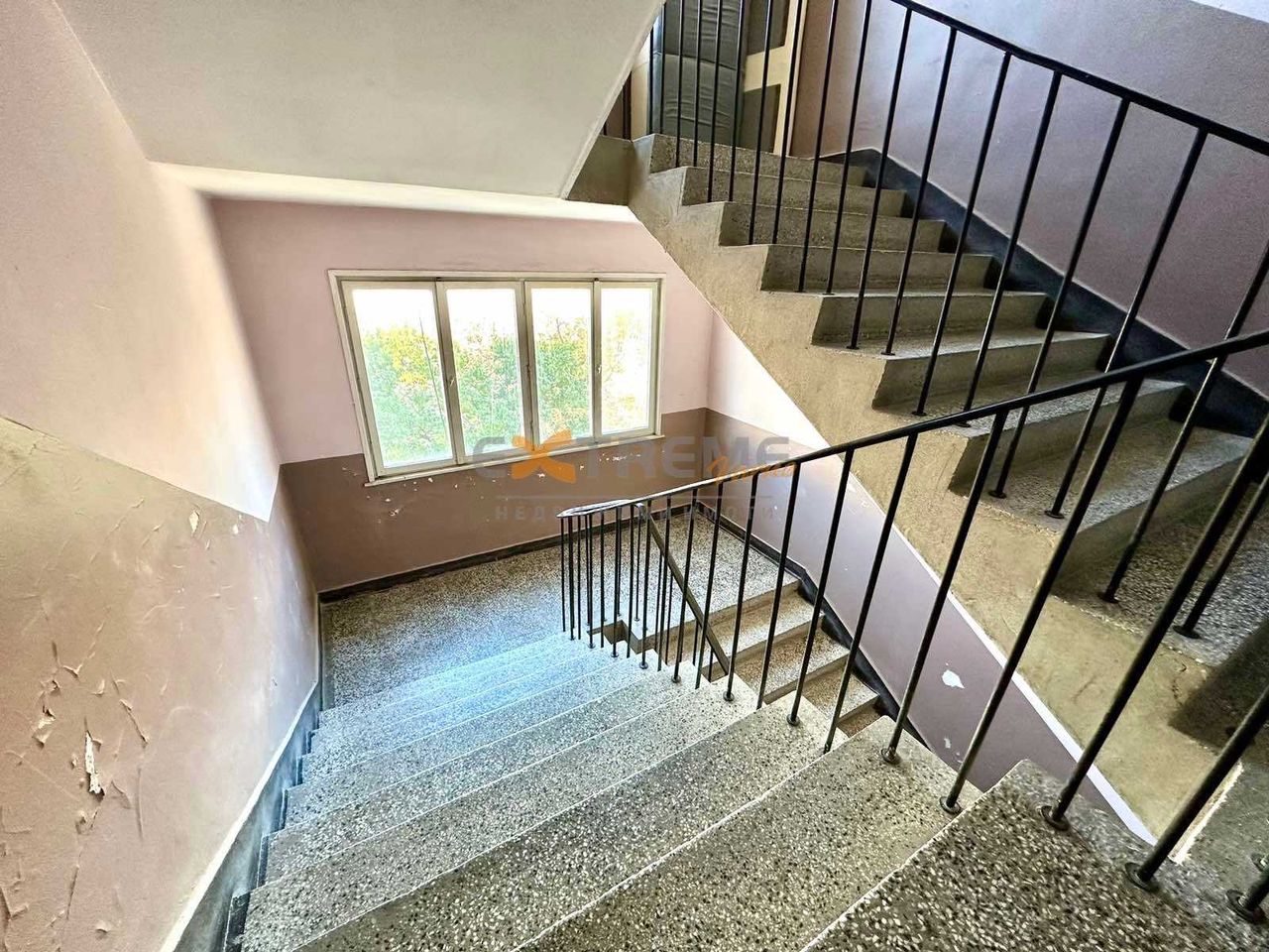 Продава се Тристаен апартамент в Варна, Цветен квартал - 68 кв.м за 1750 €/кв.м - Снимка #11