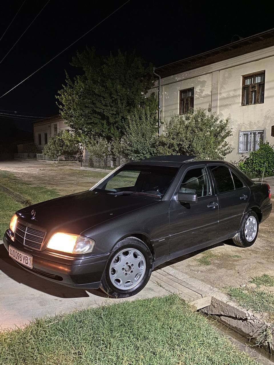 Mercedes w202 c180