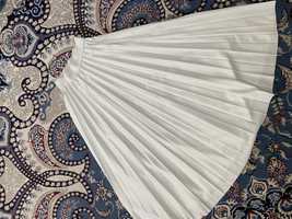 Белая юбка, франсузкая длина