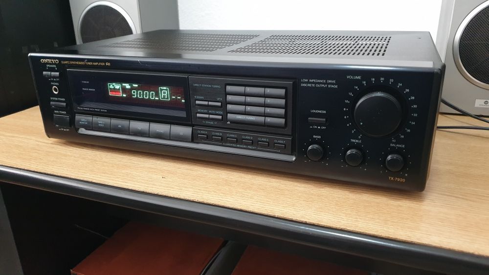 Amplituner Onkyo TX-7920
