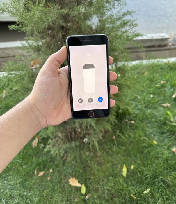Iphone 8 Plus Turbo sim imeka otkan 64gb Xolati zor oqip tel qilila