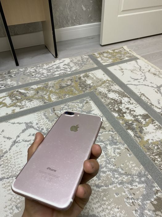 Айфон 7+ сатылады