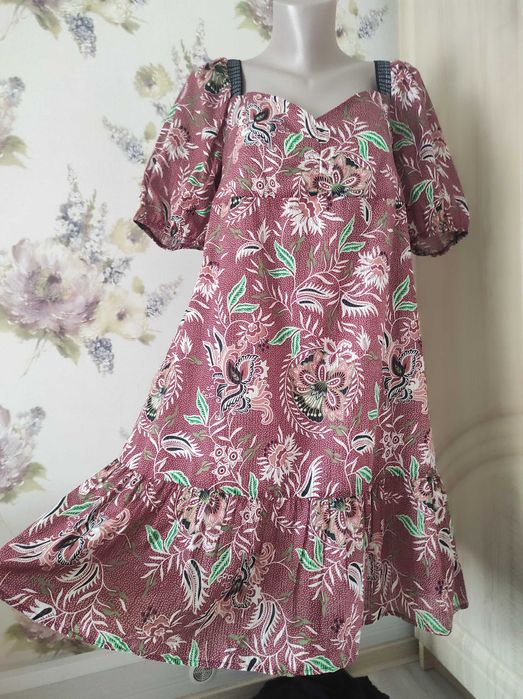 Rochii, cămăși, seturi Zara