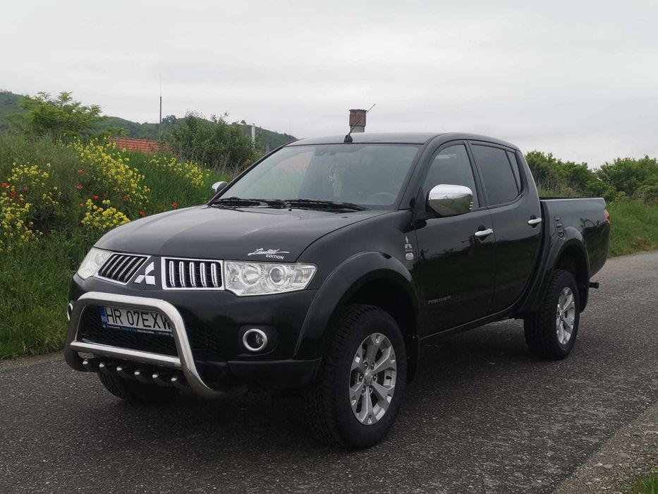 Mitsubishi L200 Premium Intense Plus 2.5 D-ID 178cp Pick-Up 2010