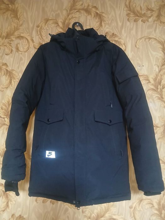 Продам змнюю куртку