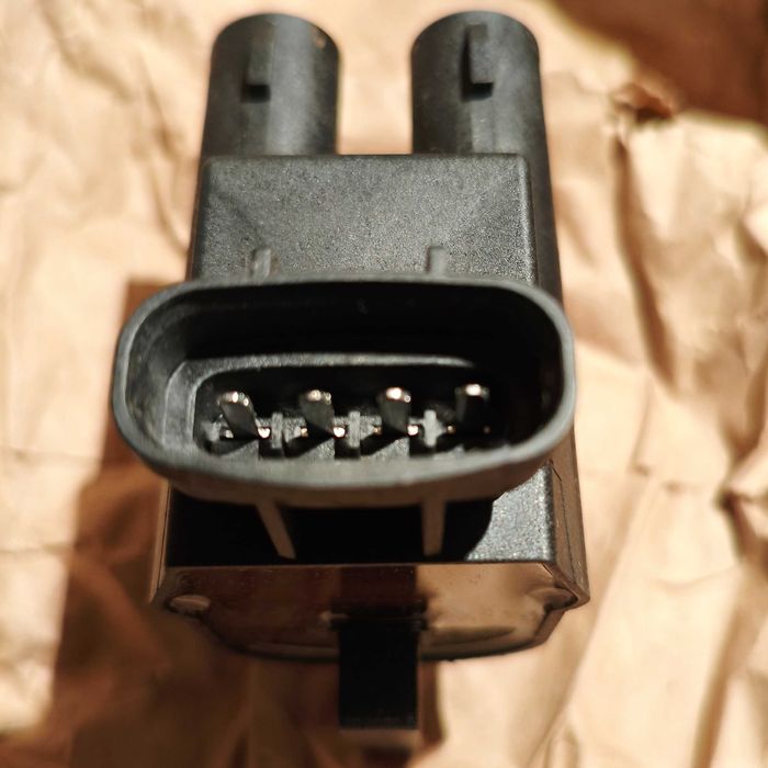 Запалителна бобина NGK 48280 за автомобили Тойота