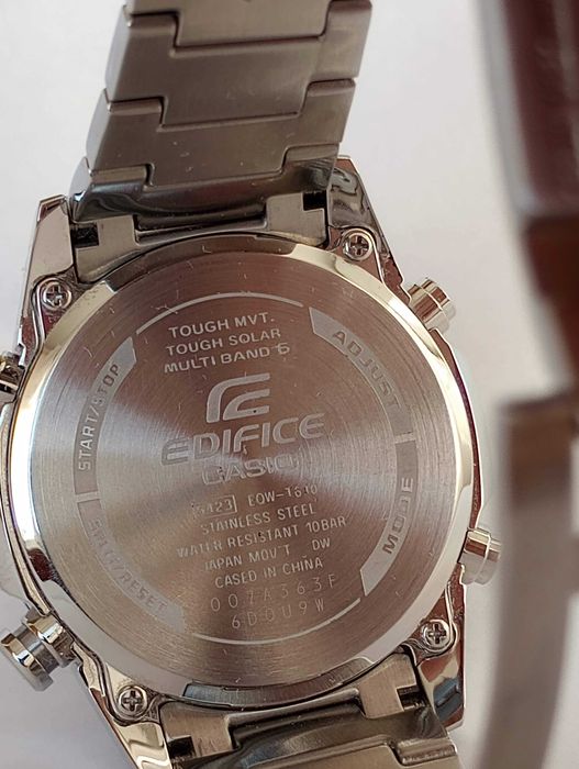 Vand ceas Casio Edifice EQW-T640DB-1AER