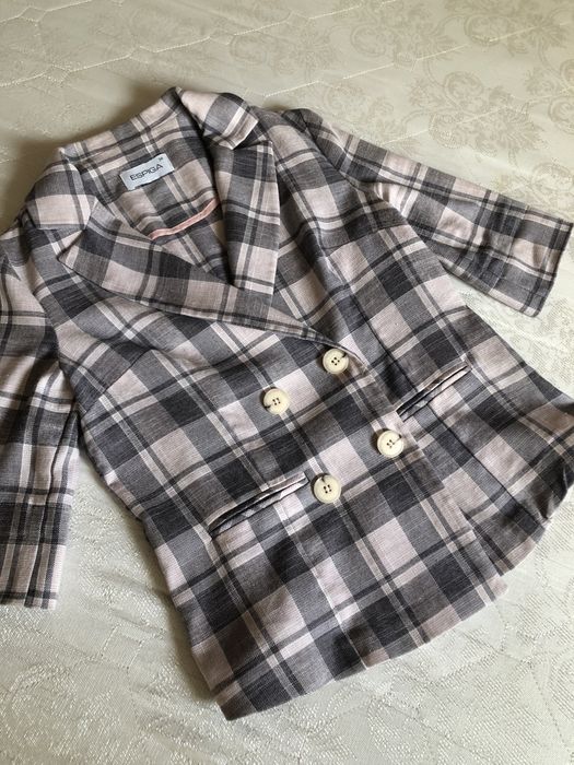 Продам женский пиджак