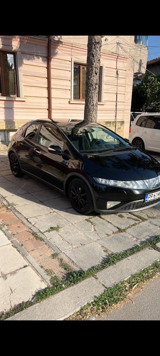 Продавам Honda Civic 2.2