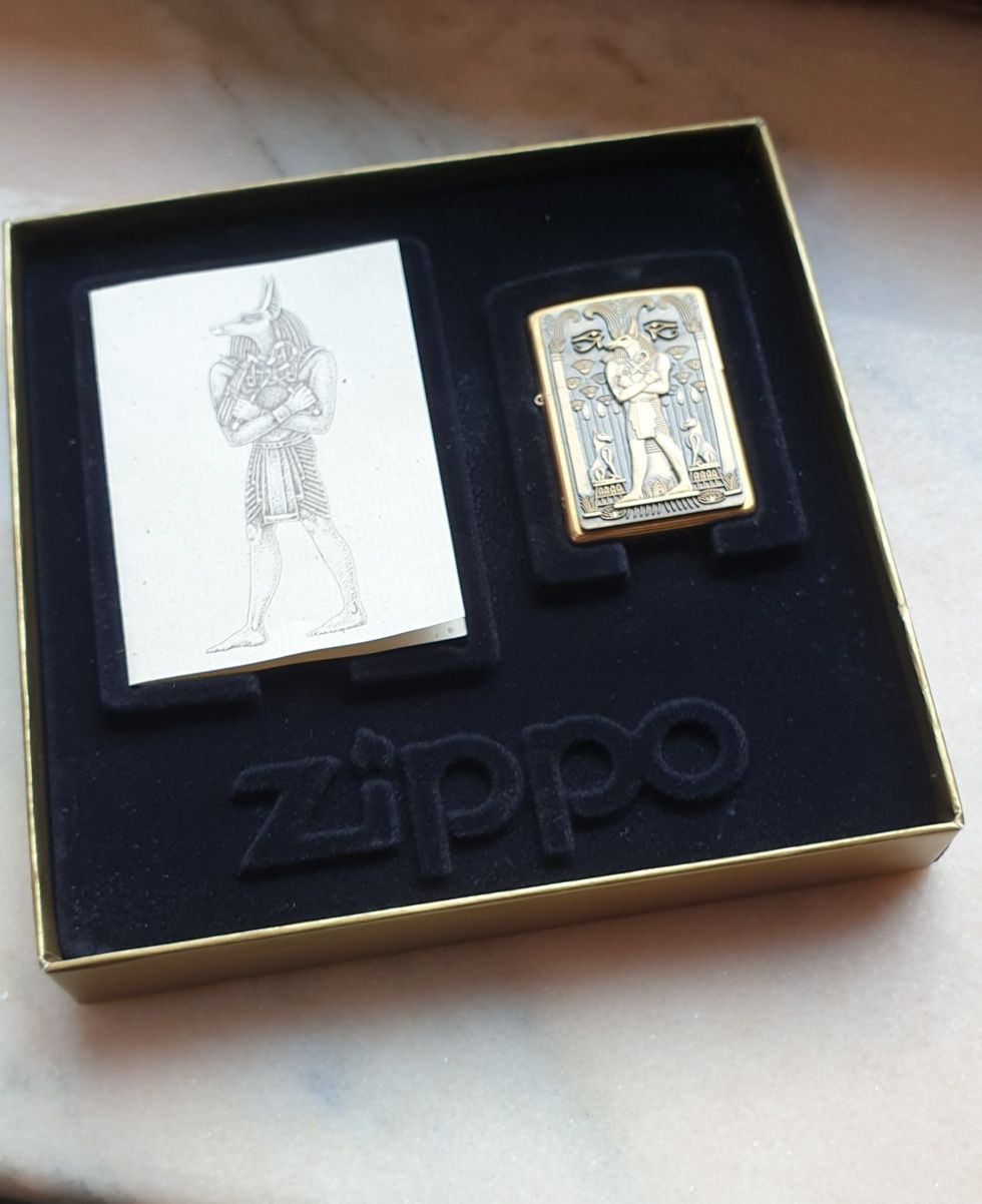Brichetă ZIPPO de Colecție "Egyptian Collectors Edition " Originală