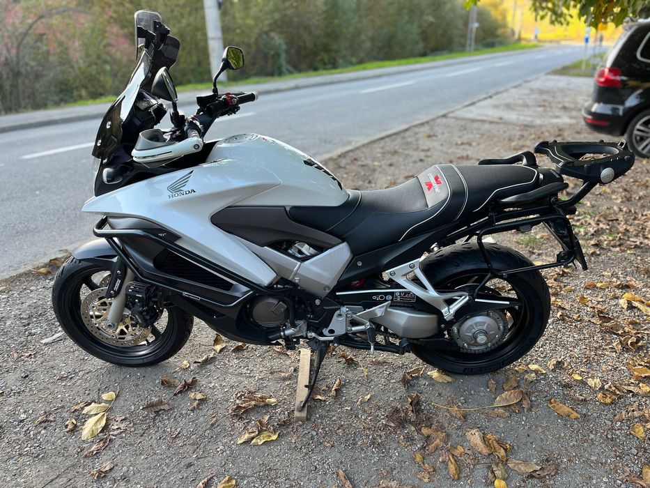 Honfa vfr800x crossruner