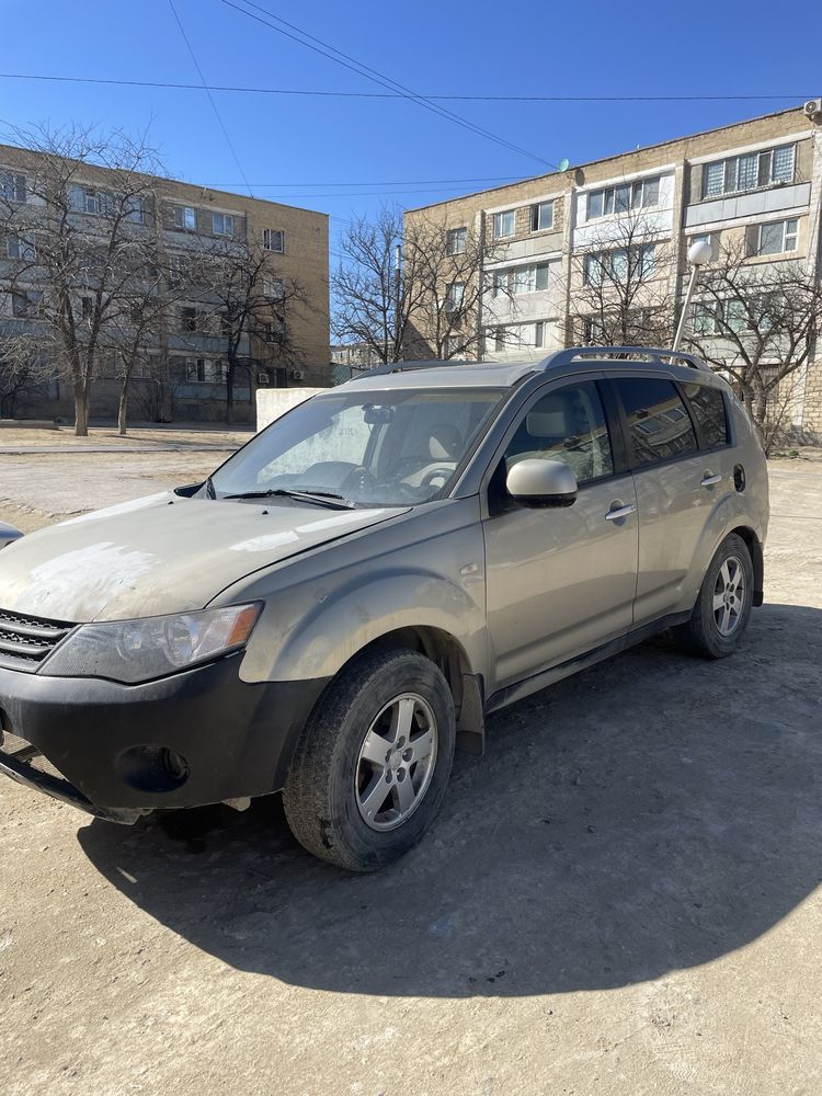 Срочно Mitsubishi Outlander xl