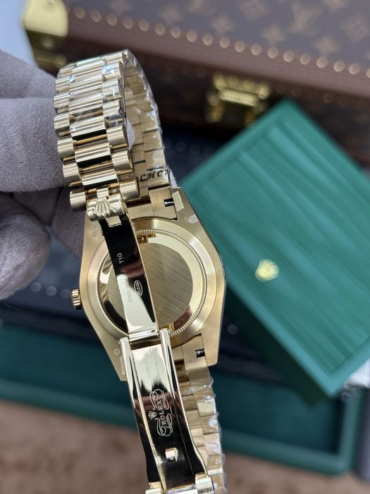 Rolex Day-Date 40mm Gold 18k