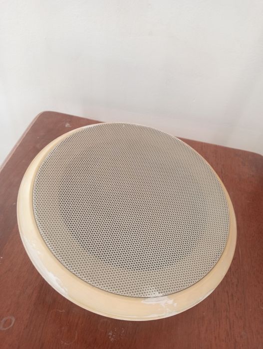 Врезная акустическая система